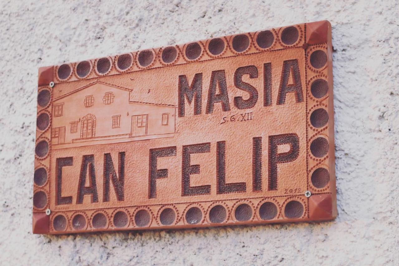Masia Can Felip B&B Llinars del Valles Eksteriør bilde