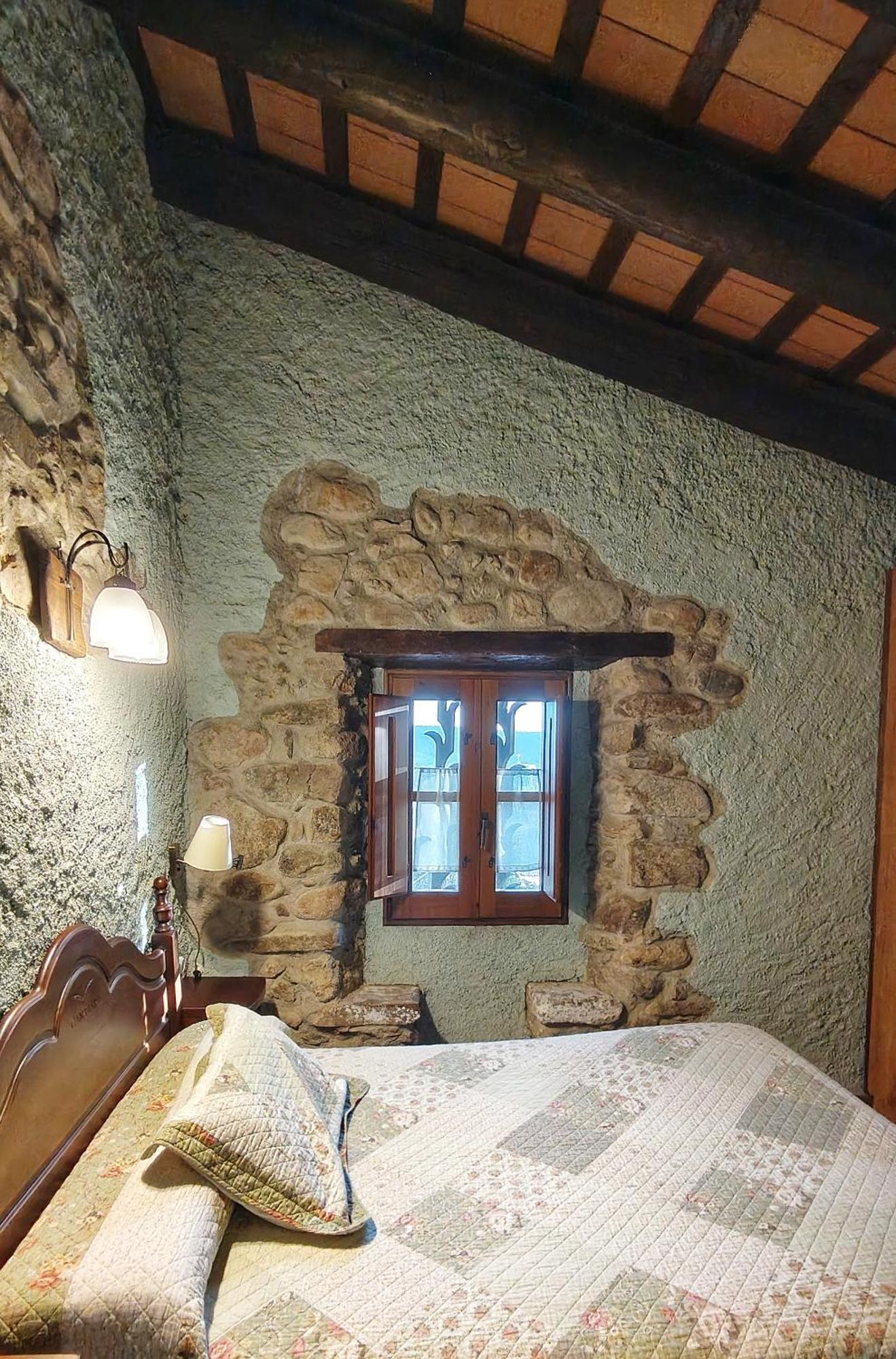 Masia Can Felip B&B Llinars del Valles Eksteriør bilde
